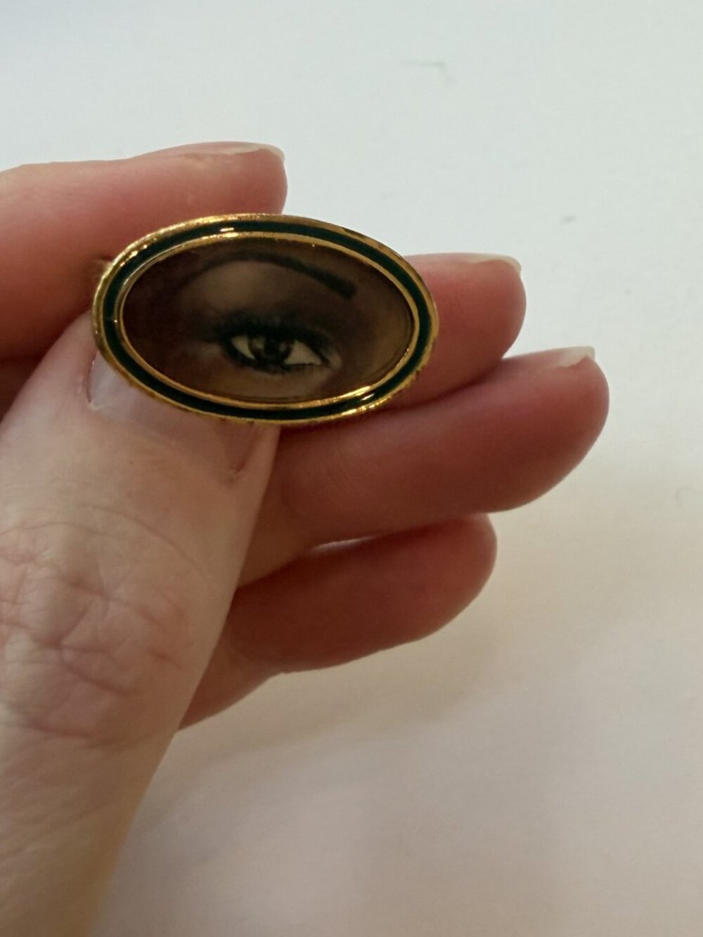 Alexis Bittar Lover's Eye Ring Gold Tone Green enamel Signed Statement Cocktail